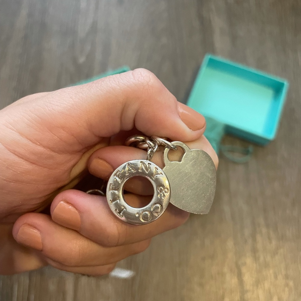 Tiffany & Co. Heart Charm Sterling Silver Toggle Bracelet - Picture 3 of 6